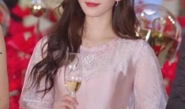 一线吃瓜 娱乐圈 by,一线吃瓜，揭秘幕后真相